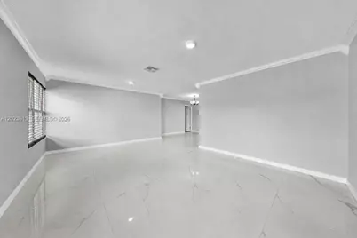 5260 SW 10th Ct, Plantation, FL 33317 - Photo 9