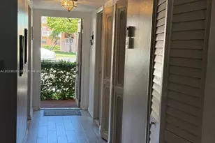 9401 Sunrise Lakes Blvd, Sunrise, FL 33322 - Photo 5