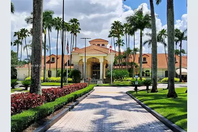 9735 NW 52nd St #208, Doral, FL 33178 - Photo 15