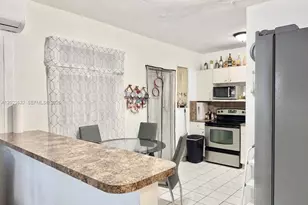 130 NW 16th Ave, Miami, FL 33125 - Photo 5