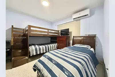 130 NW 16th Ave, Miami, FL 33125 - Photo 13