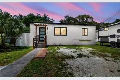1485 NW 57th St, Miami, FL 33142 - Photo 3