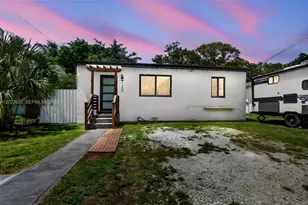 1485 NW 57th St, Miami, FL 33142 - Photo 3