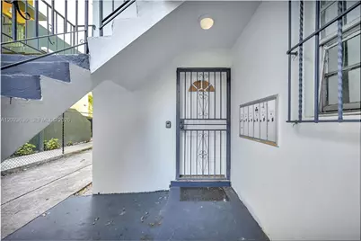 641 NW 2nd St, Miami, FL 33128 - Photo 29