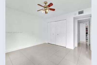 18850 NW 57th Ave #208, Hialeah, FL 33015 - Photo 15