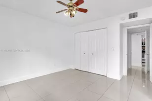 18850 NW 57th Ave, Hialeah, FL 33015 - Photo 15