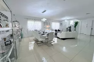 9907 NW 87th Terrace, Doral, FL 33178 - Photo 3