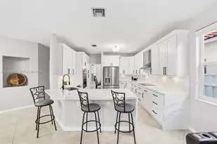 16387 NW 13th St, Pembroke Pines, FL 33028 - Photo 17