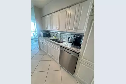 16400 Collins Ave #1242, Sunny Isles Beach, FL 33160 - Photo 11