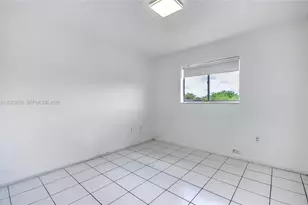 3021 W 76th St, Hialeah, FL 33018 - Photo 17