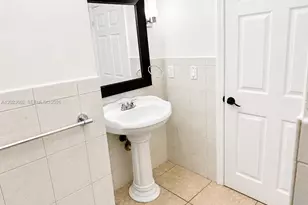7668 SW 152nd Ave, Miami, FL 33193 - Photo 15
