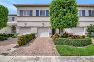 1119 Vermilion Dr, Lake Worth, FL 33461 - Photo 1