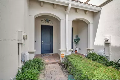 1119 Vermilion Dr, Lake Worth, FL 33461 - Photo 3