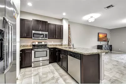 1119 Vermilion Dr, Lake Worth, FL 33461 - Photo 7