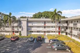 8405 NW 61st St, Tamarac, FL 33321 - Photo 21