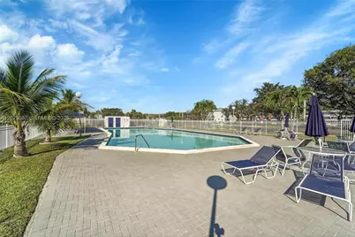 8405 NW 61st St #D207, Tamarac, FL 33321 - Photo 21