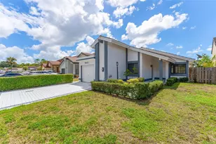 [Address not provided], Miami, FL 33196 - Photo 3