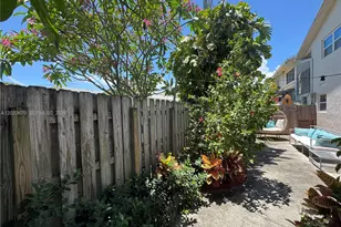 1910 NE 5th St, Deerfield Beach, FL 33441 - Photo 43