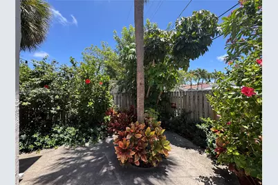 1910 NE 5th St #107, Deerfield Beach, FL 33441 - Photo 45