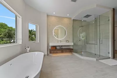 11163 NW 71st Ter, Doral, FL 33178 - Photo 23
