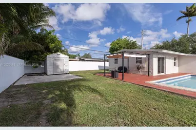 5771 SW 38th Ct, Davie, FL 33314 - Photo 3