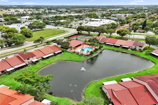 3273 W Inverrary Blvd W, Lauderhill, FL 33319 - Photo 23