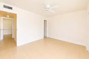 10370 SW 220th St, Cutler Bay, FL 33190 - Photo 19