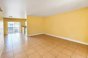 10370 SW 220th St, Cutler Bay, FL 33190 - Photo 5