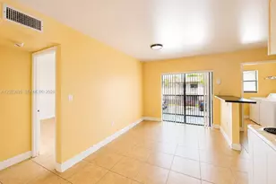 10370 SW 220th St, Cutler Bay, FL 33190 - Photo 15