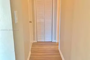 2201 Brickell Ave, Miami, FL 33129 - Photo 3