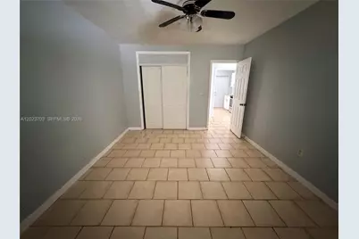 1233 Marseille Dr #5, Miami Beach, FL 33141 - Photo 9