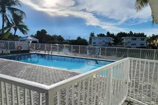 1233 Marseille Dr, Miami Beach, FL 33141 - Photo 3
