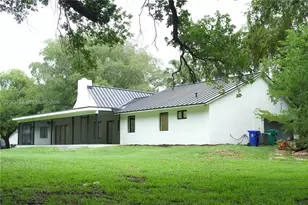 20500 SW 50th Pl, Southwest Ranches, FL 33332 - Photo 21