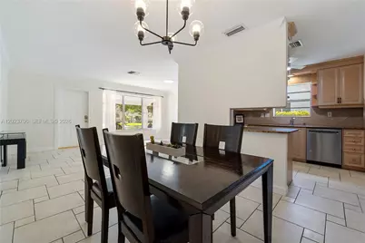 232 SE 6th St, Dania Beach, FL 33004 - Photo 3