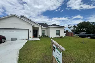 110 NE Altavista Way, Davenport, FL 33837 - Photo 1