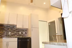 13875 NE 16th Ct, North Miami, FL 33181 - Photo 17