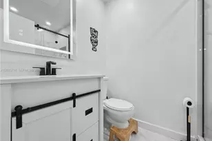 6704 NW 192nd Terrace, Hialeah, FL 33015 - Photo 21