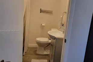 5866 SW 60th St, Miami, FL 33143 - Photo 5