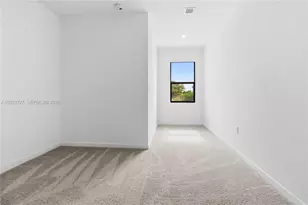 22348 SW 115th Ct, Miami, FL 33170 - Photo 13