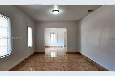 1727 NW 50th St, Miami, FL 33142 - Photo 7