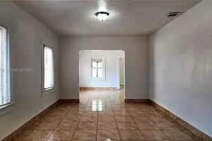 1727 NW 50th St, Miami, FL 33142 - Photo 7