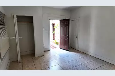 1727 NW 50th St, Miami, FL 33142 - Photo 15