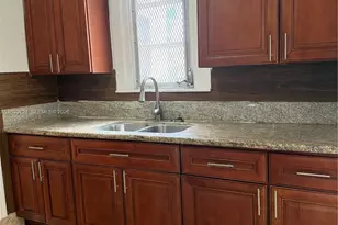 1727 NW 50th St, Miami, FL 33142 - Photo 11