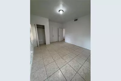1727 NW 50th St, Miami, FL 33142 - Photo 19