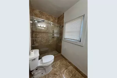 1727 NW 50th St, Miami, FL 33142 - Photo 17