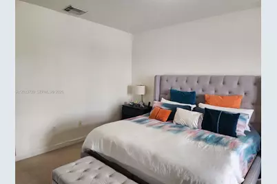7510 NW 107th Pl, Doral, FL 33178 - Photo 7