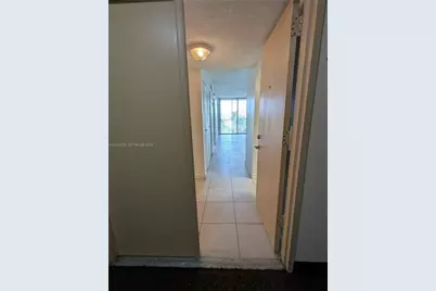 16751 NE 9th Ave #408, North Miami Beach, FL 33162 - Photo 3