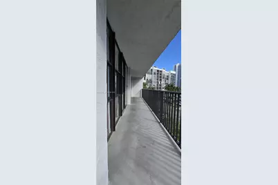 800 Parkview Dr #430, Hallandale Beach, FL 33009 - Photo 43