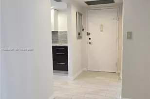 800 Parkview Dr, Hallandale Beach, FL 33009 - Photo 19