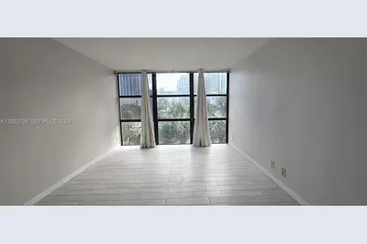 800 Parkview Dr #430, Hallandale Beach, FL 33009 - Photo 25